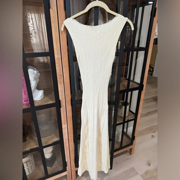 Rumor Ribbed boat Neck Knit Bodycon Midi Dress bridal sweater beige - Picture 5 of 6